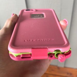 LifeProof iPhone 6s case